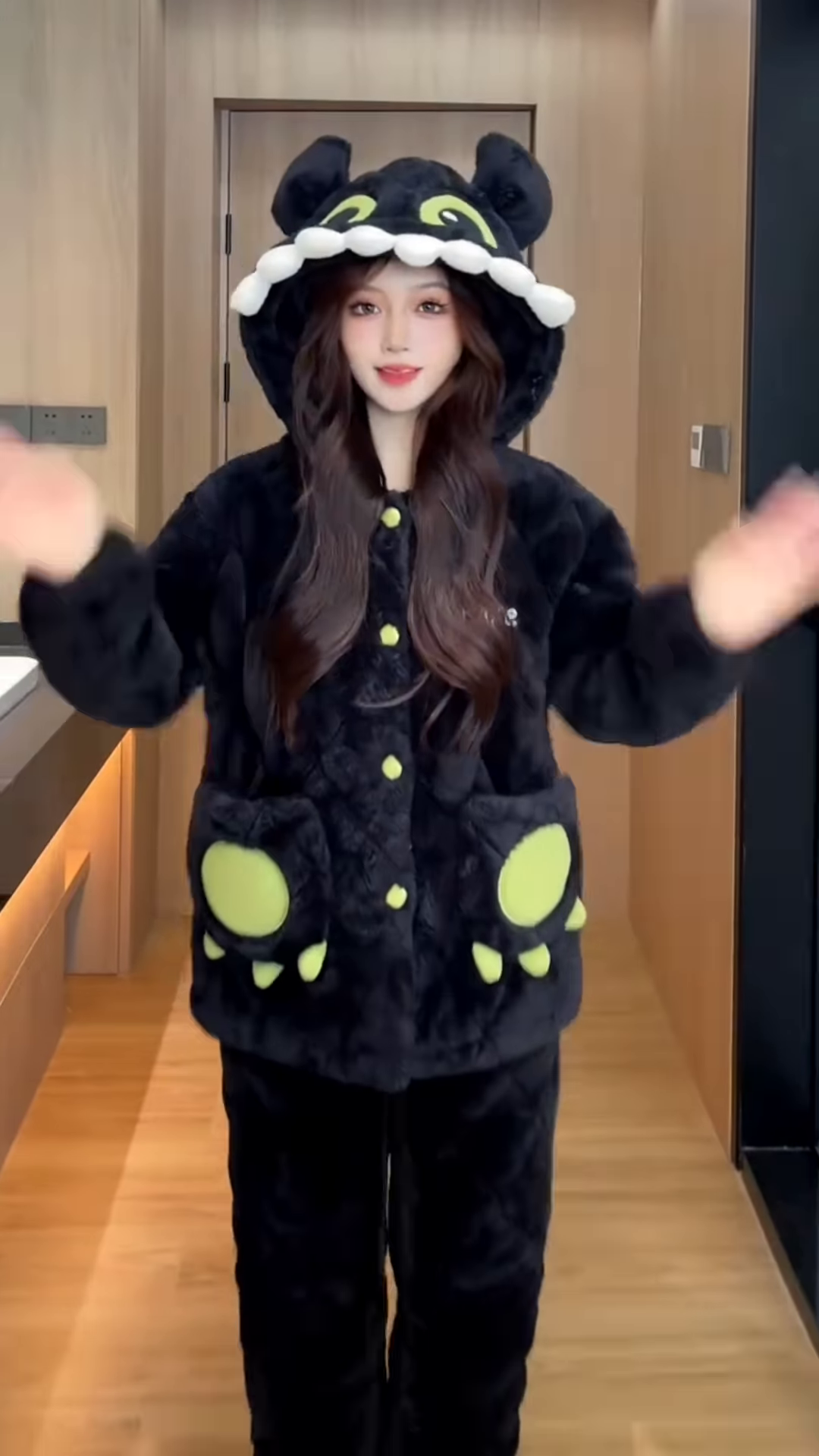 Cozy Character Loungewear Sets 🩷 Teddy & 🐉 Dragon Variants for Ultimate Comfort - Image 5