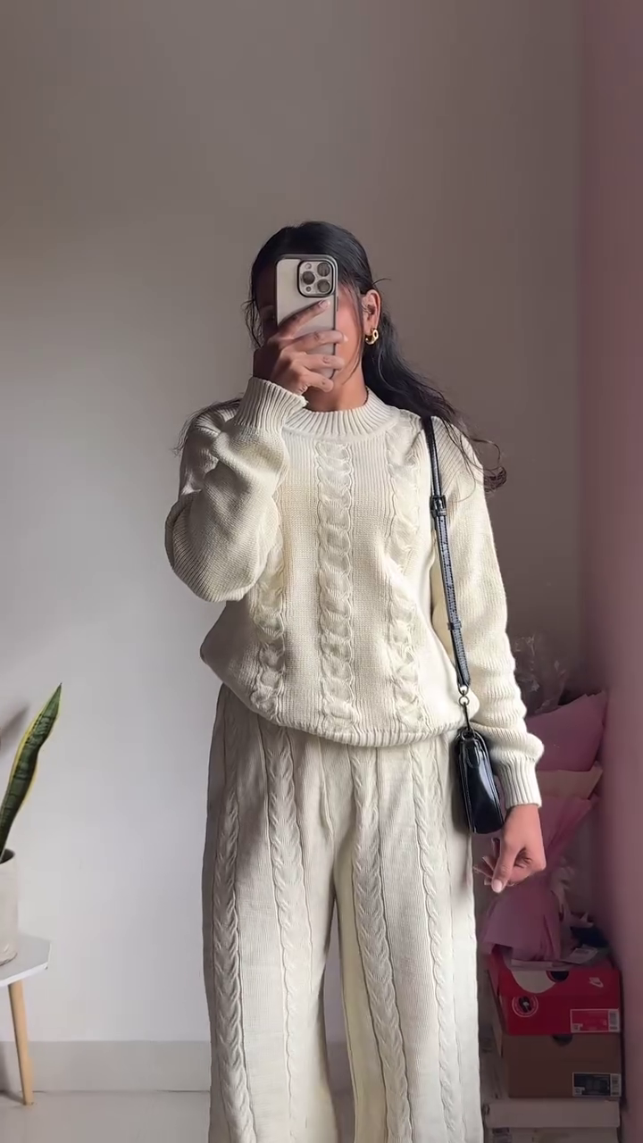 Knitted Sweater & Jogger Co-ord Set 🧶 Available in Maroon & Brown Variants - Image 2