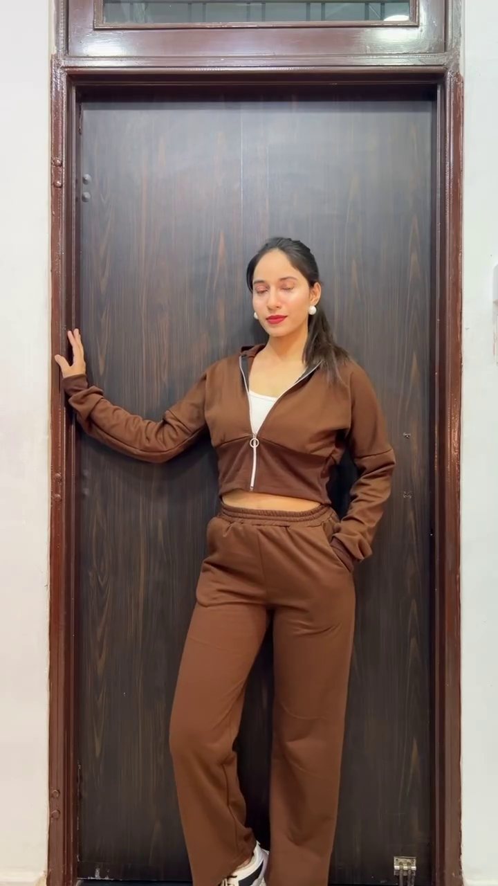 Cotton Zip-Knit Co-ord Set – Effortless Sporty Style, Day-Long Comfort 🧵✨