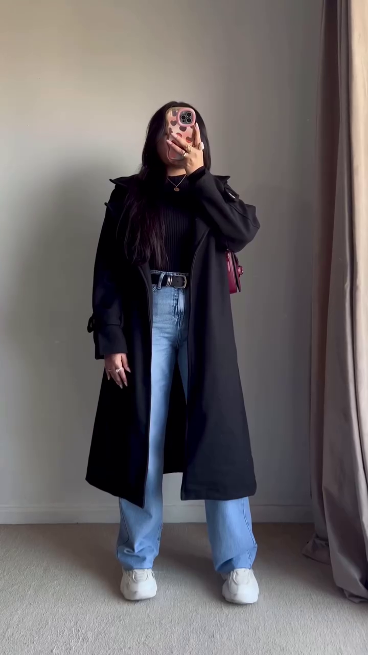 Long Black Coat Look π€ with Light Blue Jeans & White Sneakers β Street-Ready Layering - Image 2