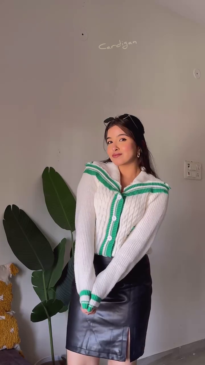 Graphic & Zip-Up Knit Sweater Combos ๐งถ With Light Blue Jeans โ Heart, Flame, Stripe & Charm Zip Variants - Image 3