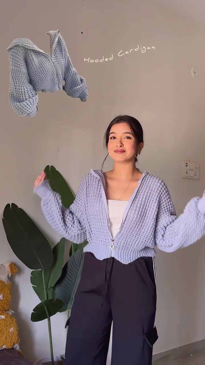 Graphic & Zip-Up Knit Sweater Combos ๐งถ With Light Blue Jeans โ Heart, Flame, Stripe & Charm Zip Variants